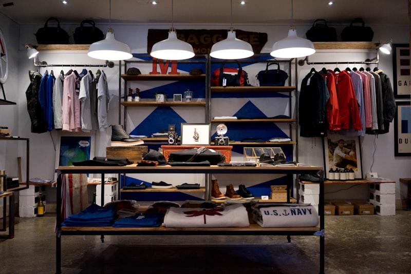 LED retail lighting — layered retail lighting