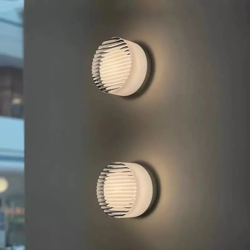 THW-136 Modern wall lamps