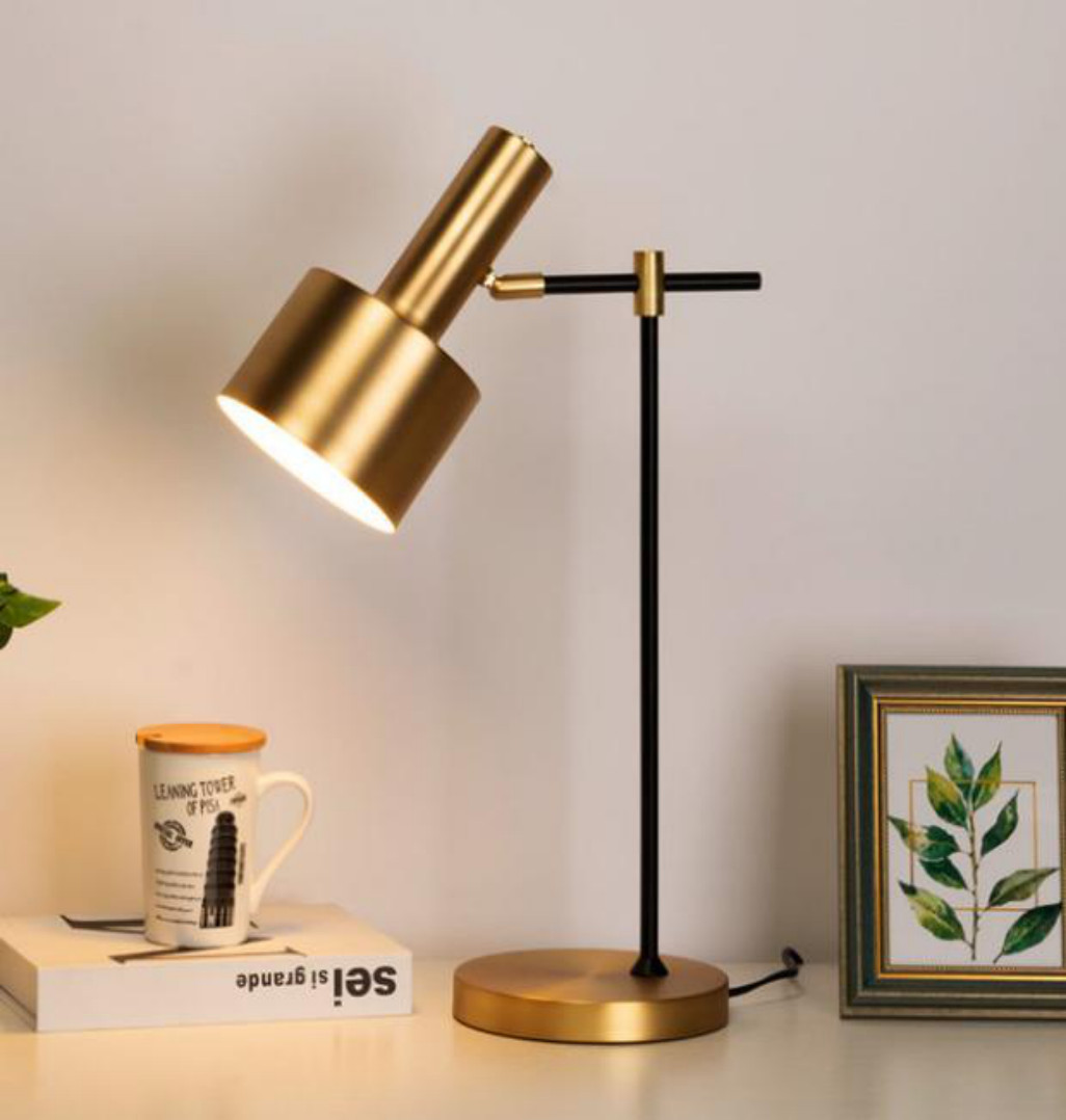 Pure Metal table lamp