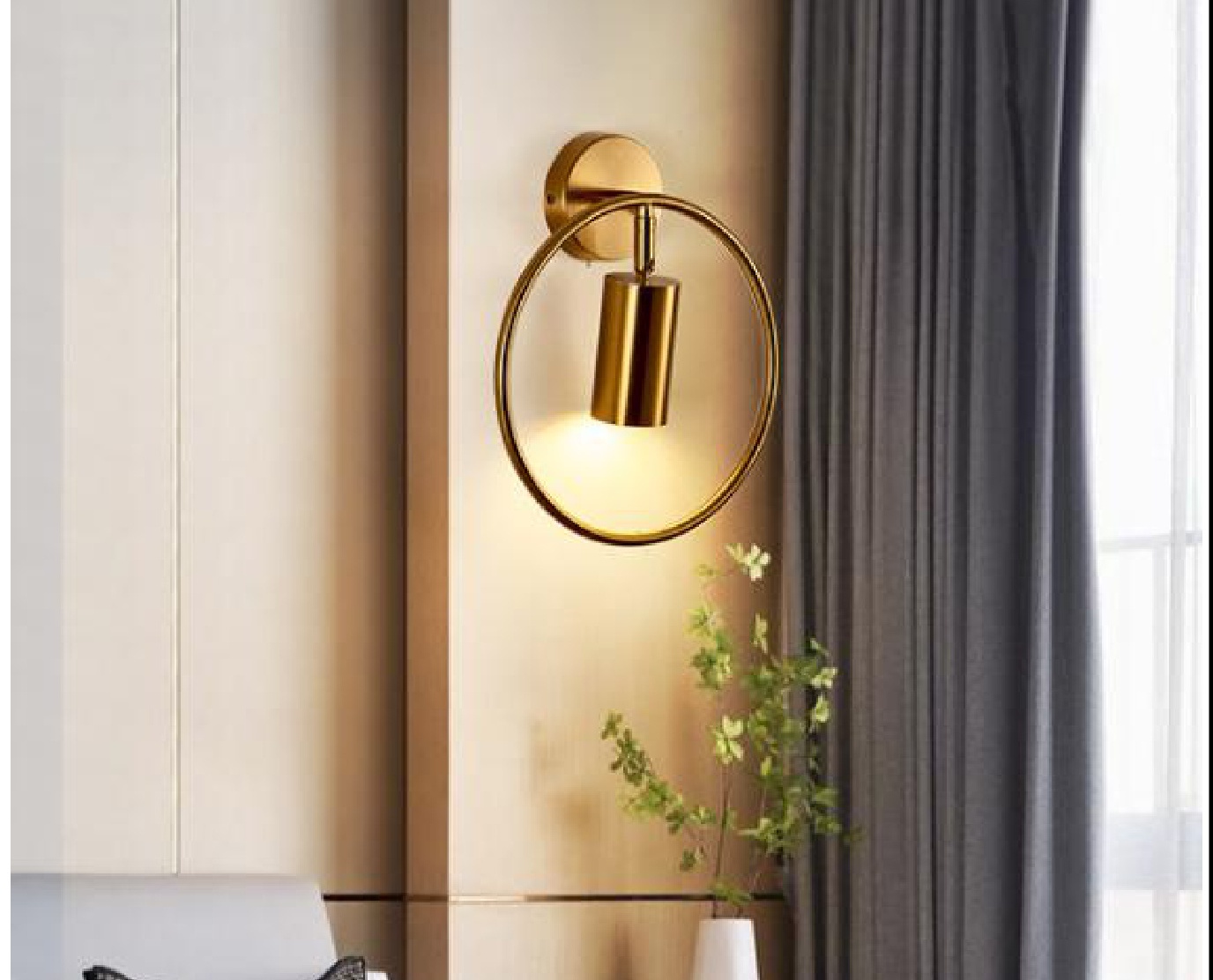Aluminum Musical Note Wall Lamp - THW-230 wall lamp product photo