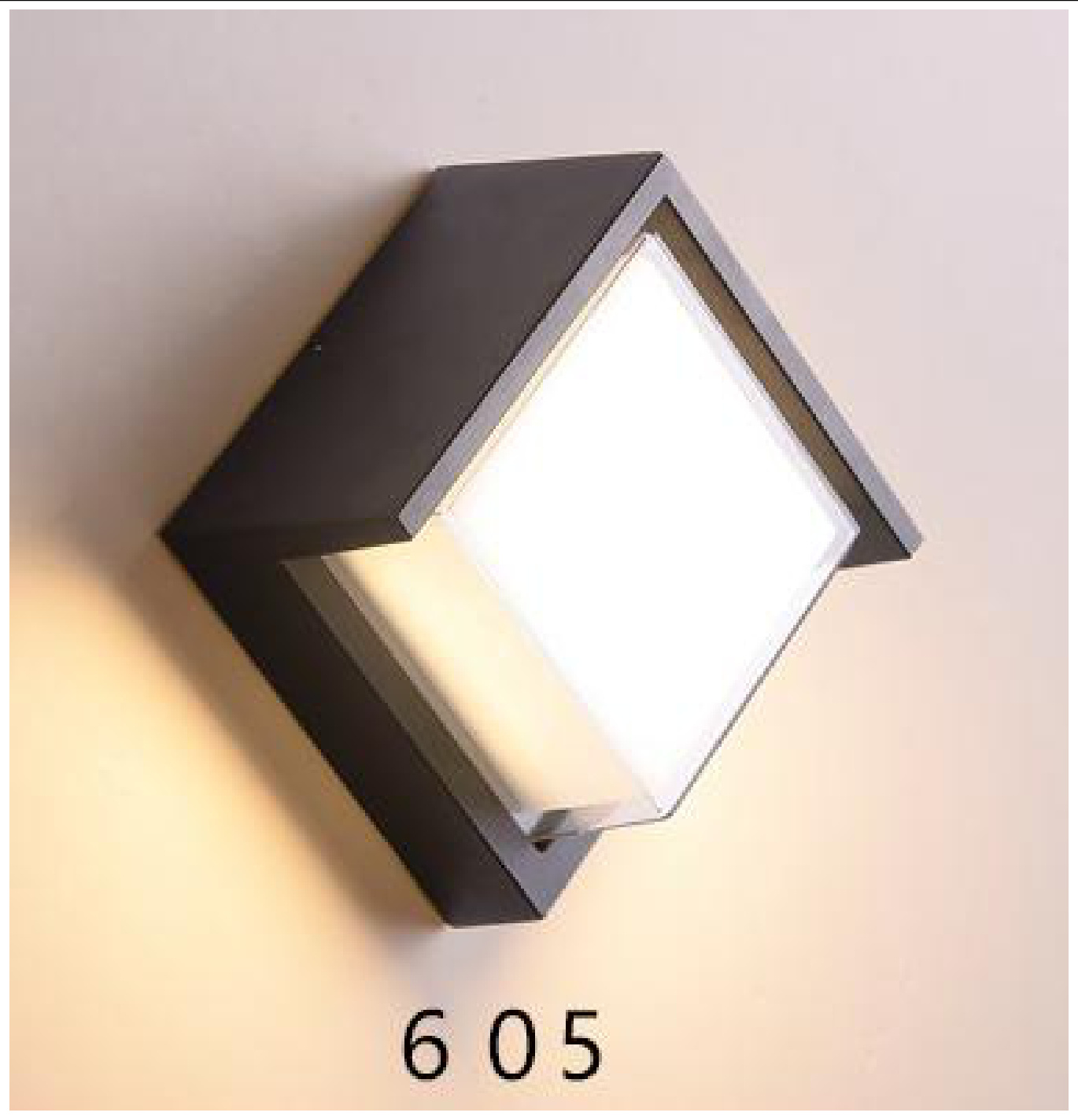 Metal Ceiling Rose : 100 x 20mm - THW-341 wall lamp product photo